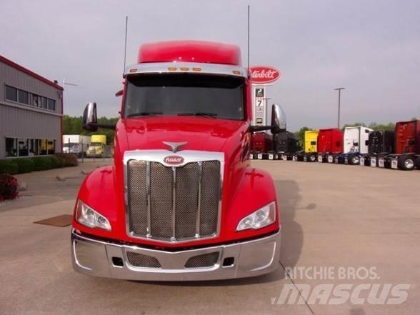 Peterbilt 579 Vetopöytäautot