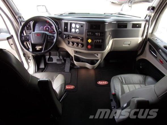 Peterbilt 579 Vetopöytäautot