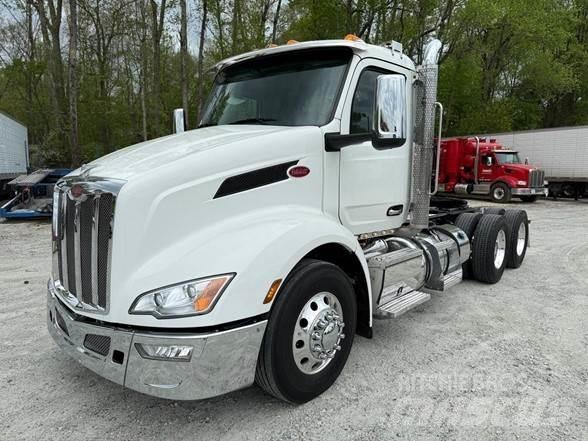 Peterbilt 579 Vetopöytäautot