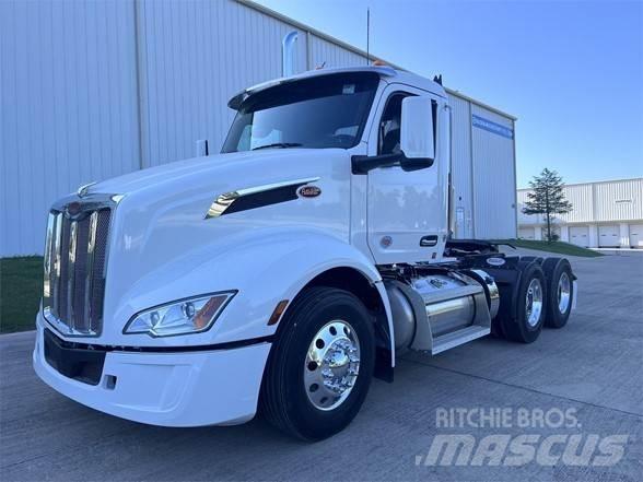 Peterbilt 579 Vetopöytäautot