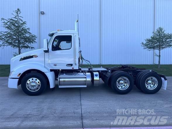 Peterbilt 579 Vetopöytäautot