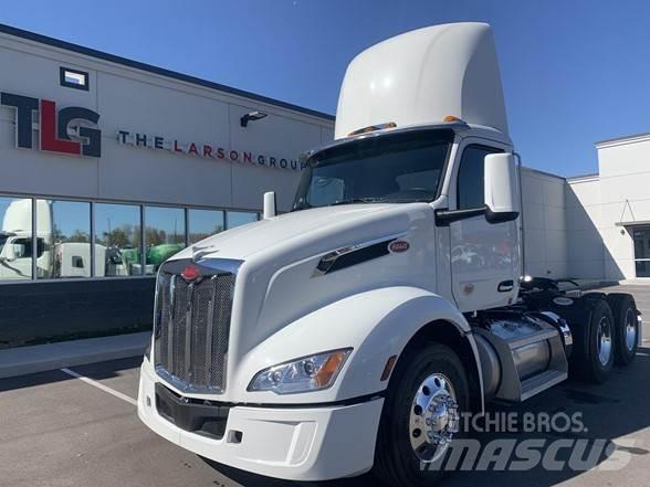 Peterbilt 579 Vetopöytäautot