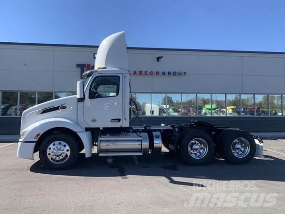 Peterbilt 579 Vetopöytäautot