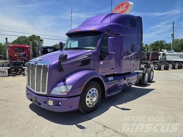 Peterbilt 579 Vetopöytäautot