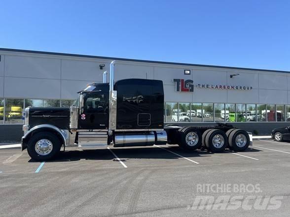 Peterbilt 589 Vetopöytäautot