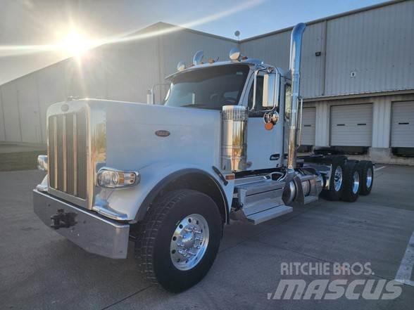 Peterbilt 589 Vetopöytäautot