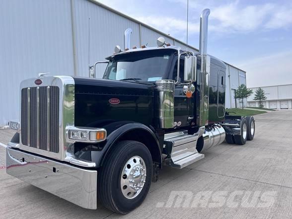 Peterbilt 589 Vetopöytäautot