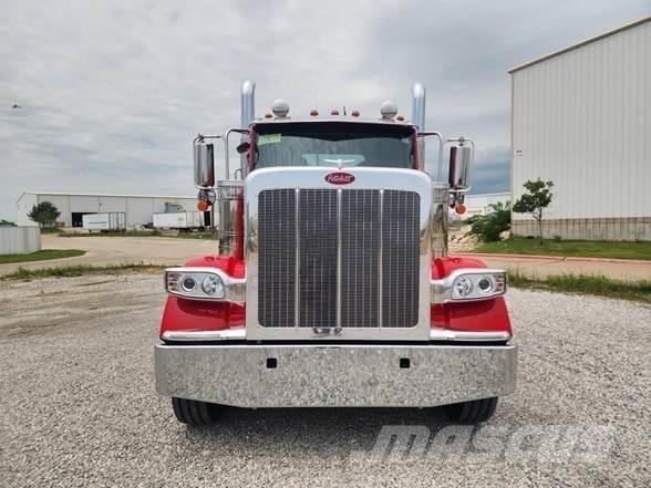 Peterbilt 589 Vetopöytäautot