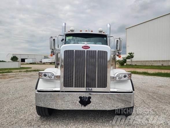 Peterbilt 589 Vetopöytäautot