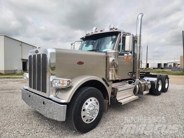 Peterbilt 589 Vetopöytäautot