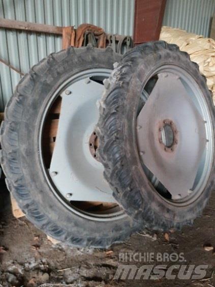  - - -  270/95R48 Renkaat ja vanteet