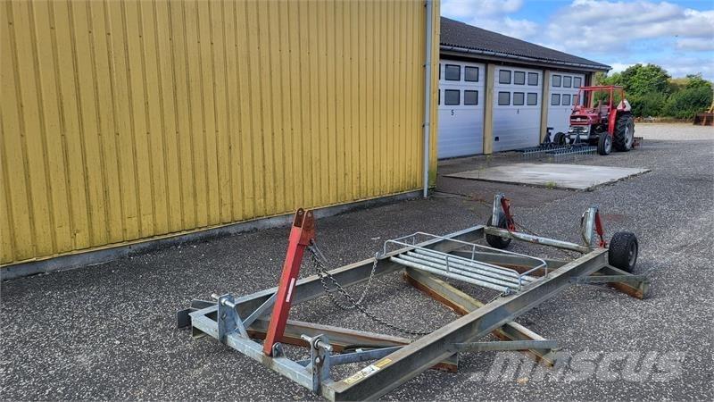  - - - Vejhøvl Muut maatalouskoneet