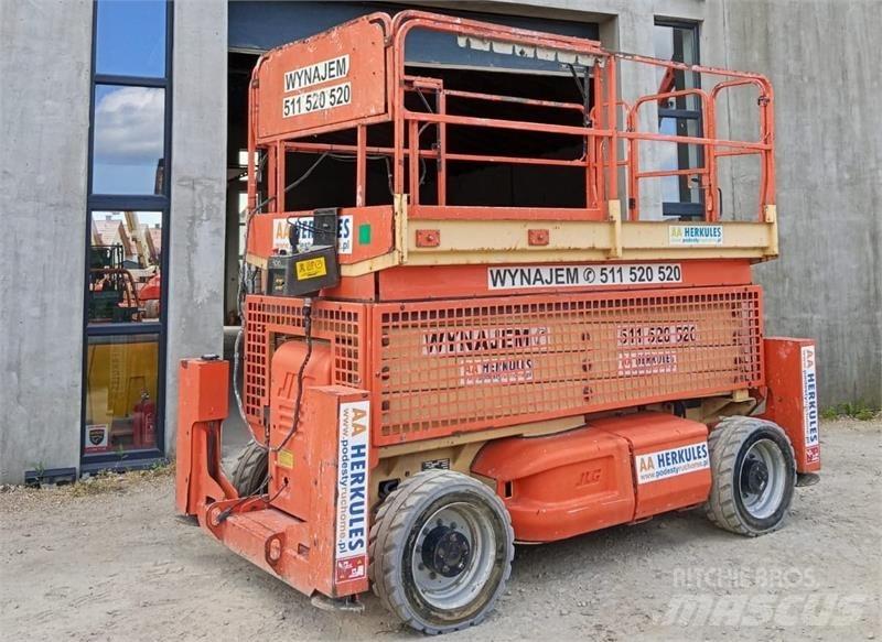 JLG 4069 Saksilavat