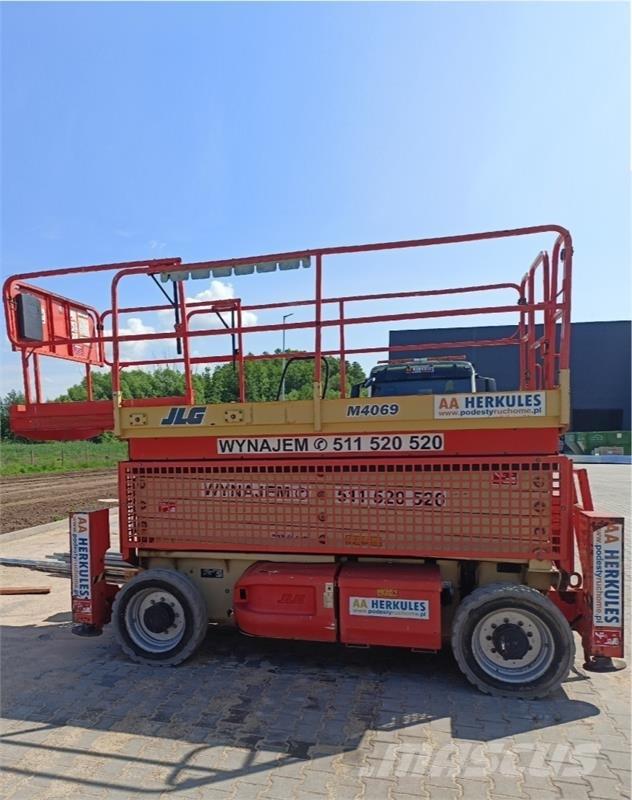 JLG 4069 Saksilavat