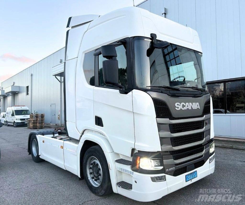 Scania r450 Vetopöytäautot