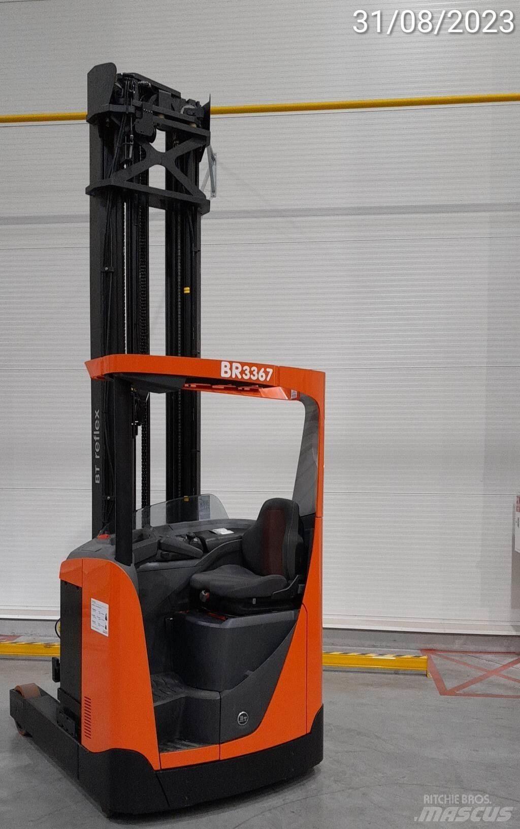 BT RRE160 Työntömastotrukit