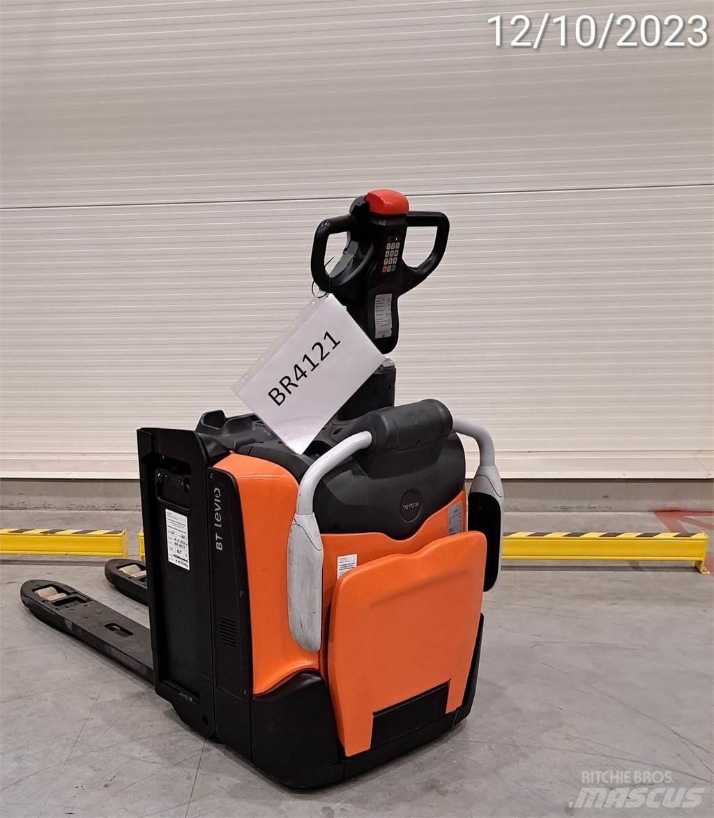 BT LPE200/10 Pumppukärryt