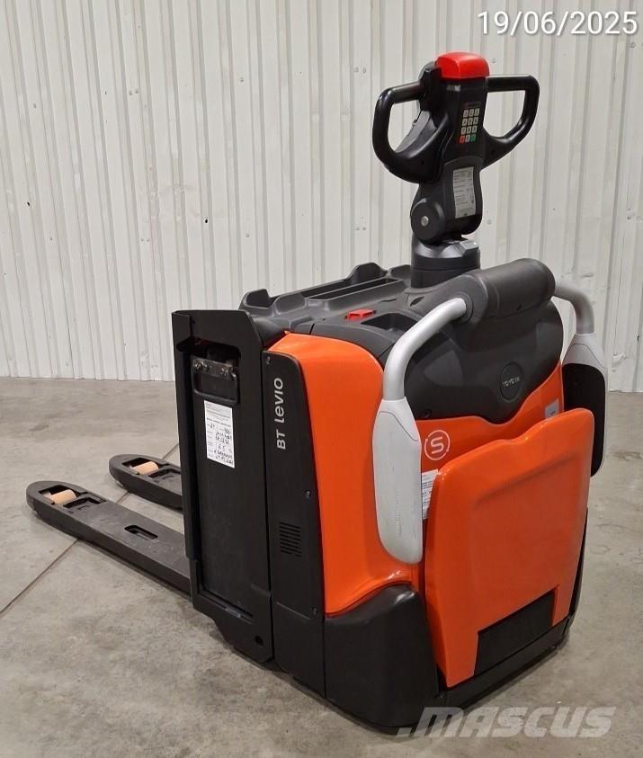 BT LPE200/10 Pumppukärryt