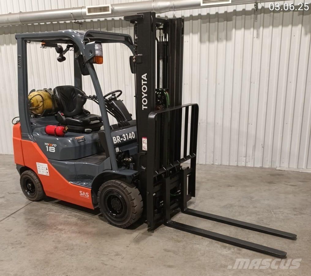 Toyota 02-8FGF18 Nestekaasutrukit