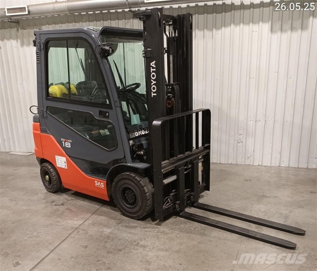 Toyota 02-8FGF18 Nestekaasutrukit