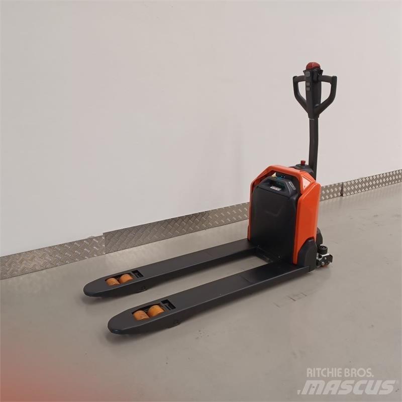 BT LHE130 Sähkötrukit