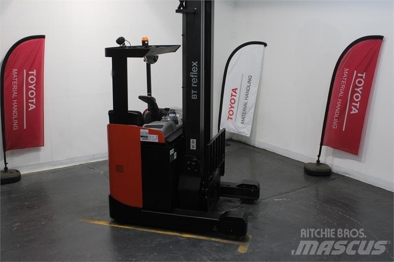 BT RRE160B Työntömastotrukit
