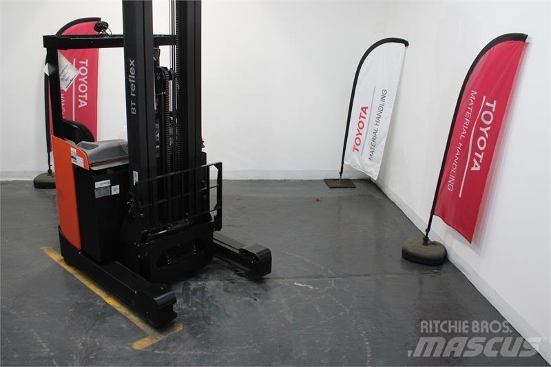 BT RRE160B Työntömastotrukit