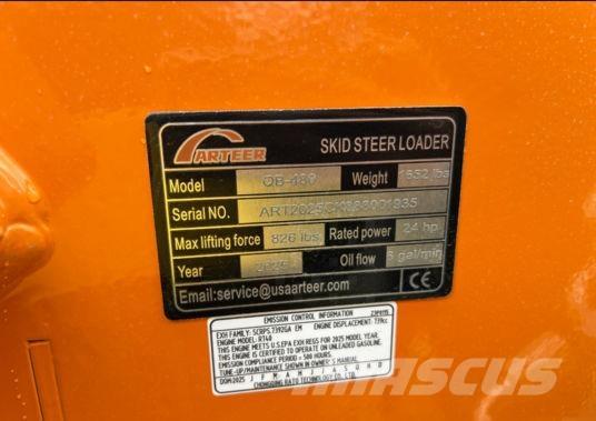  96901 QB480 Pienkuormaajat