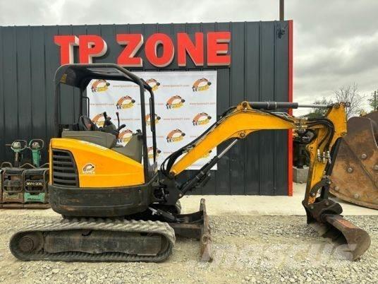 Bobcat E26 Canopy Minikaivukoneet < 7t