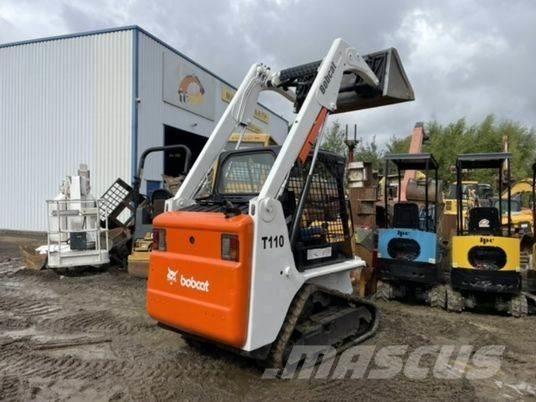 Bobcat T110 Joystick Pienkuormaajat