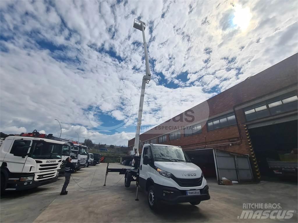 Cela DT Truck 28 FE Nostolava-autot