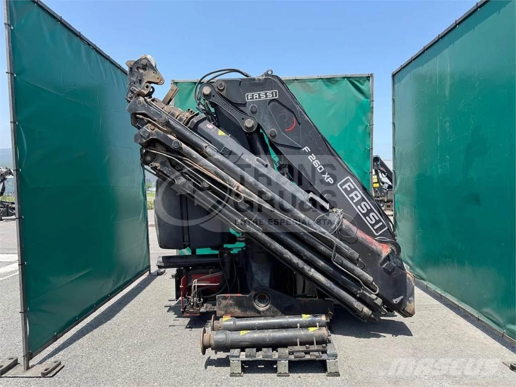 Fassi F260BXP.28 Kappaletavaranosturit
