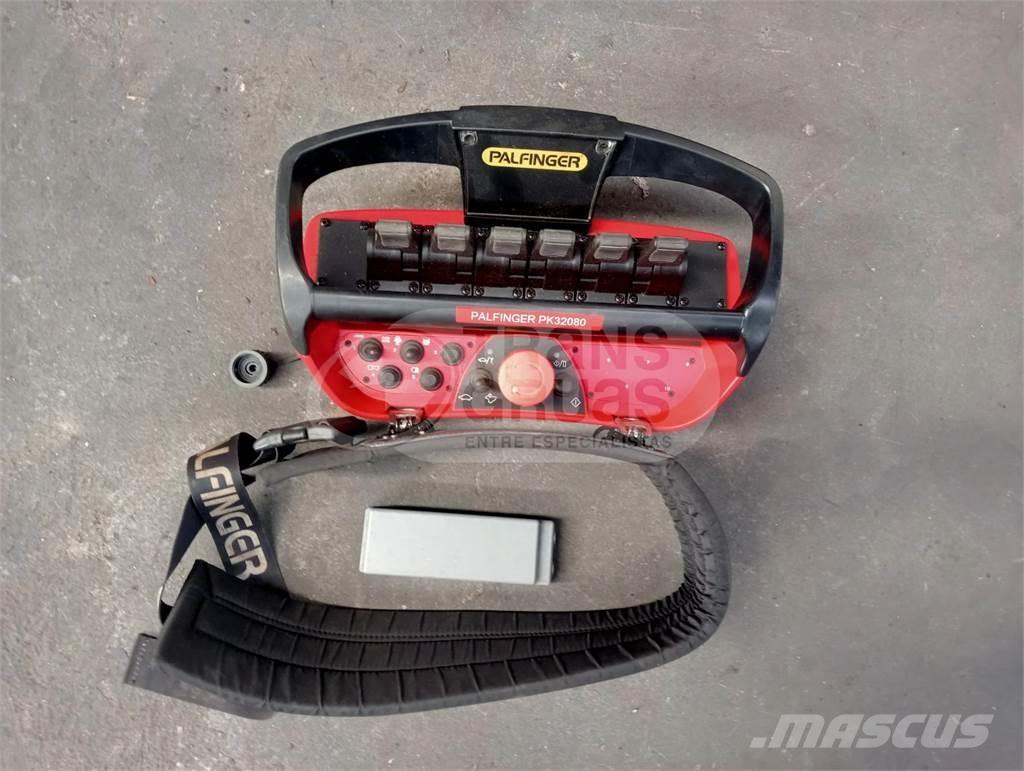 Palfinger PK 32080 Kappaletavaranosturit