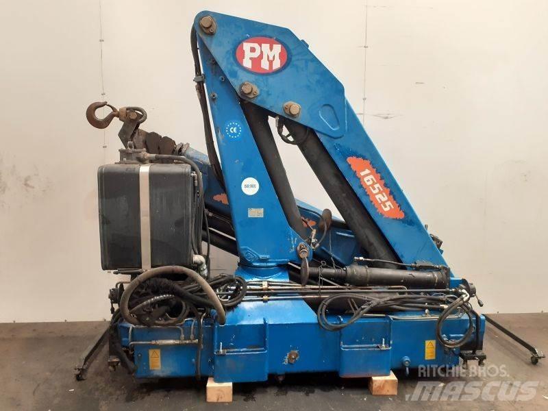 PM 16 Kappaletavaranosturit