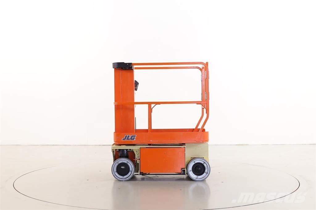 JLG 1230ES Henkilönostimet ja nostolaitteet