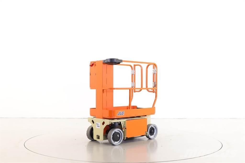 JLG 1230ES Henkilönostimet ja nostolaitteet