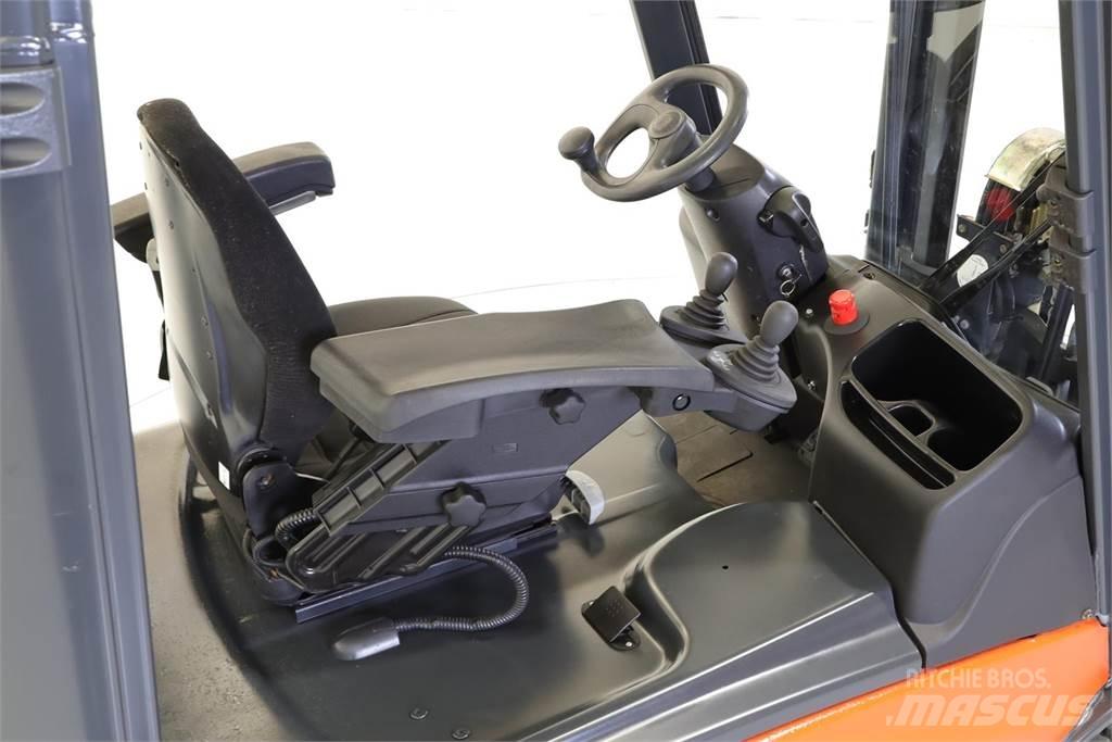 Linde E16L-01 Sähkötrukit