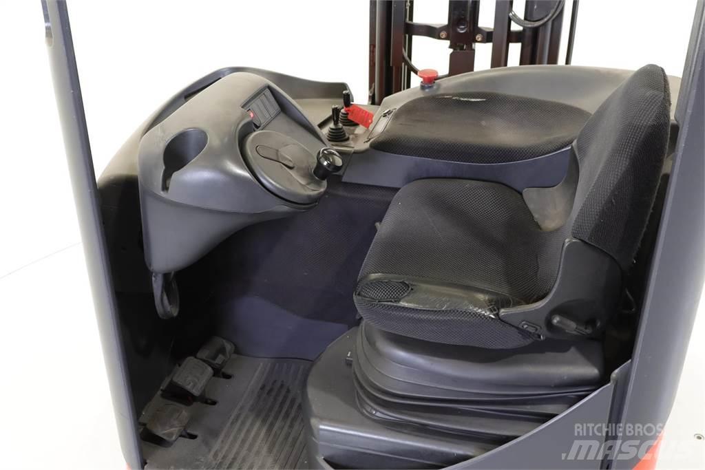 Linde R10CS Työntömastotrukit