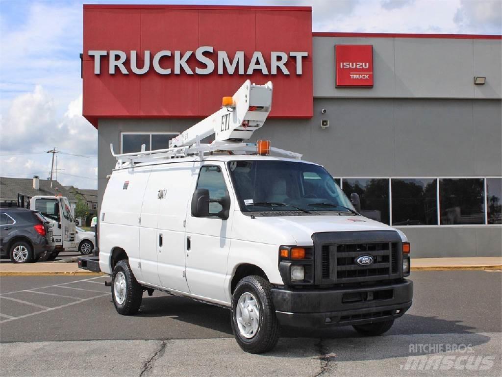 Ford E350 Tienhoitoautot