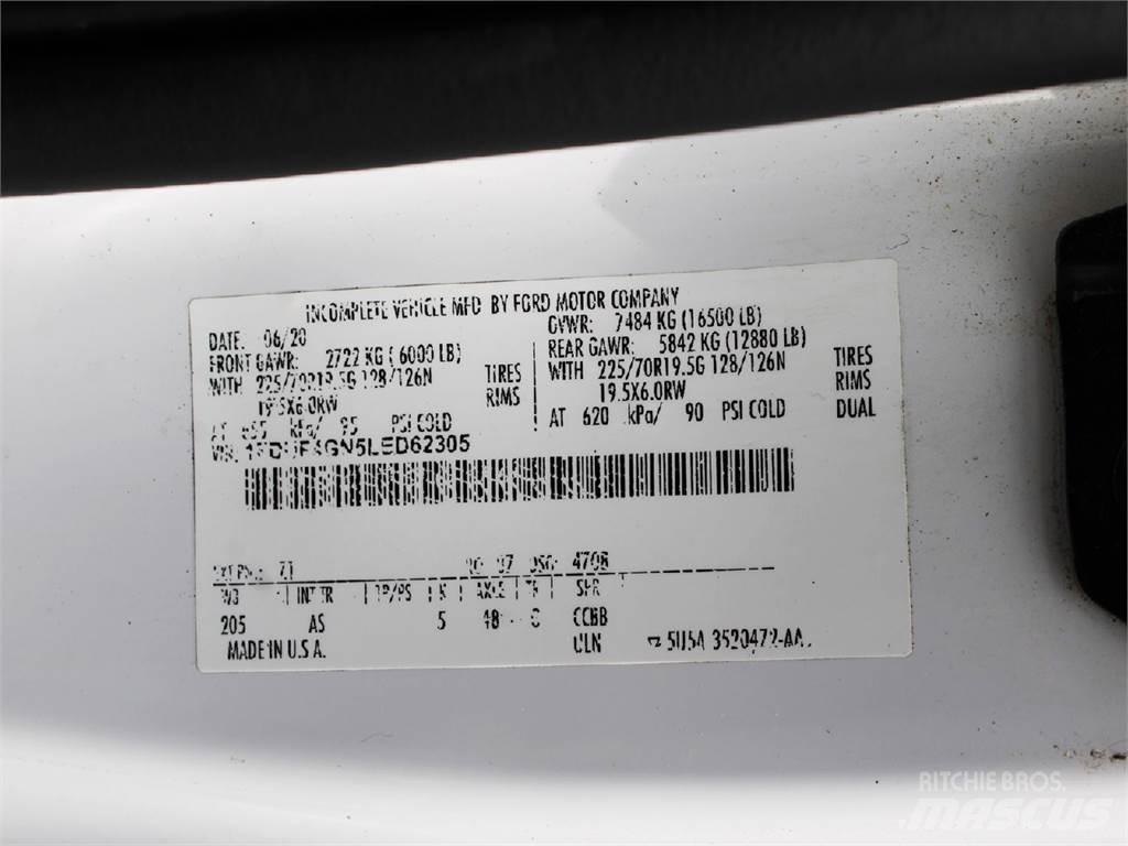 Ford F450 Umpikorikuorma-autot