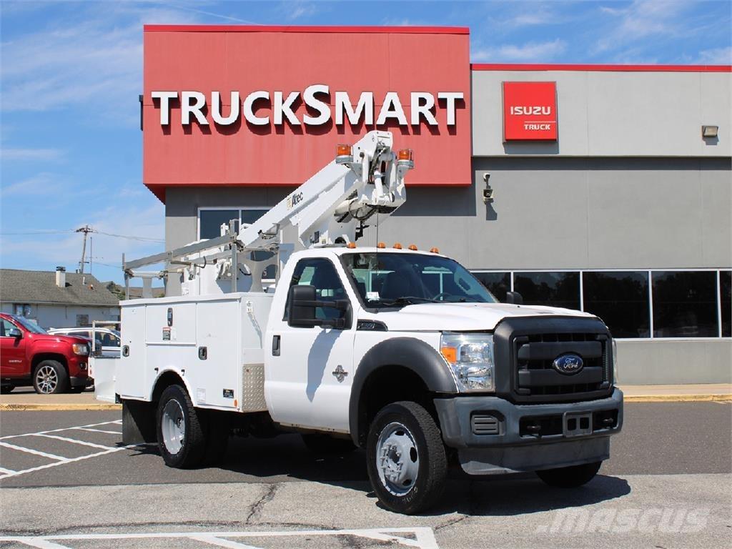 Ford F450 Nostolava-autot