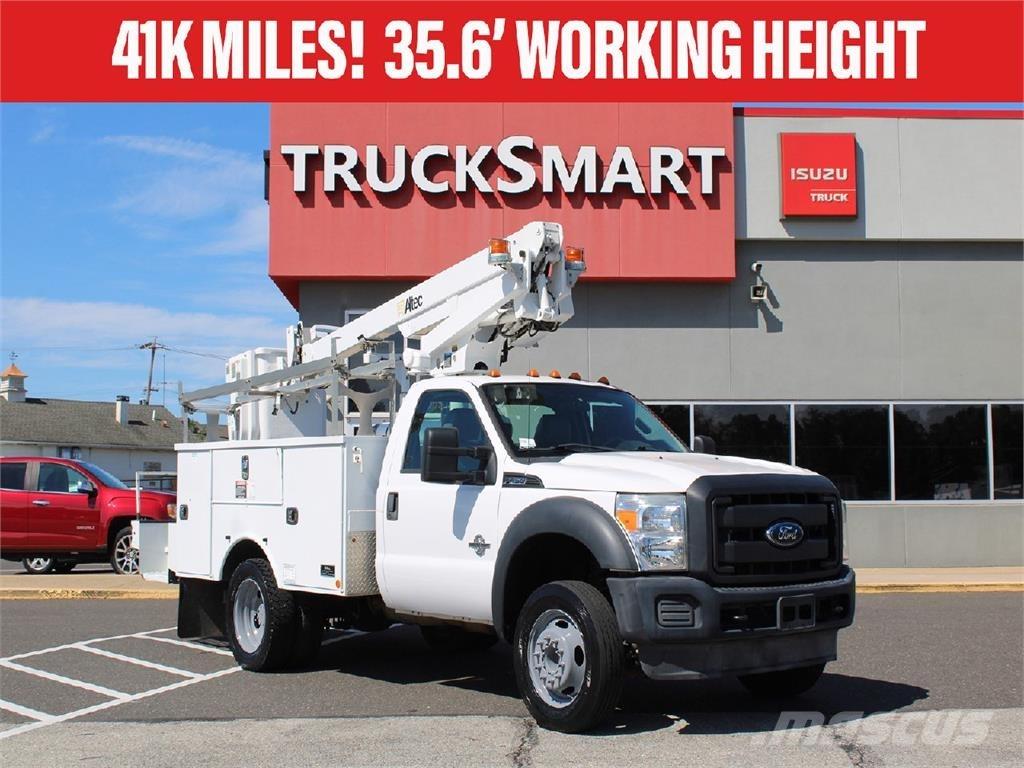 Ford F450 Tienhoitoautot
