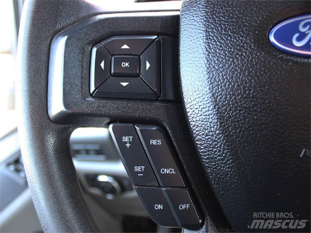 Ford F550 Kontti-/tasonostoautot