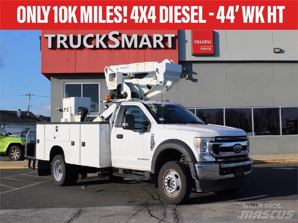 Ford F550 Nostolava-autot