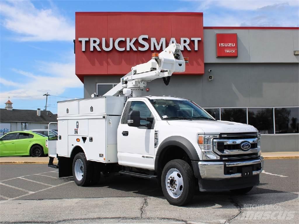 Ford F550 Nostolava-autot