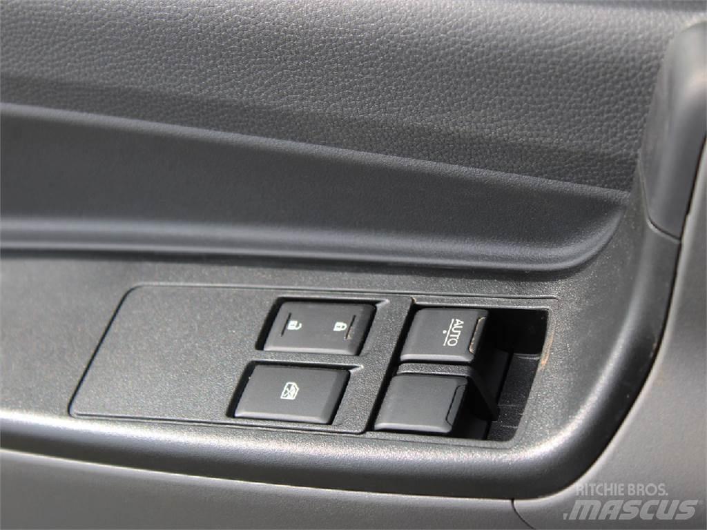 Isuzu NPR-HD Umpikorikuorma-autot