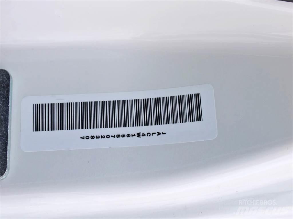 Isuzu NPR-HD Umpikorikuorma-autot