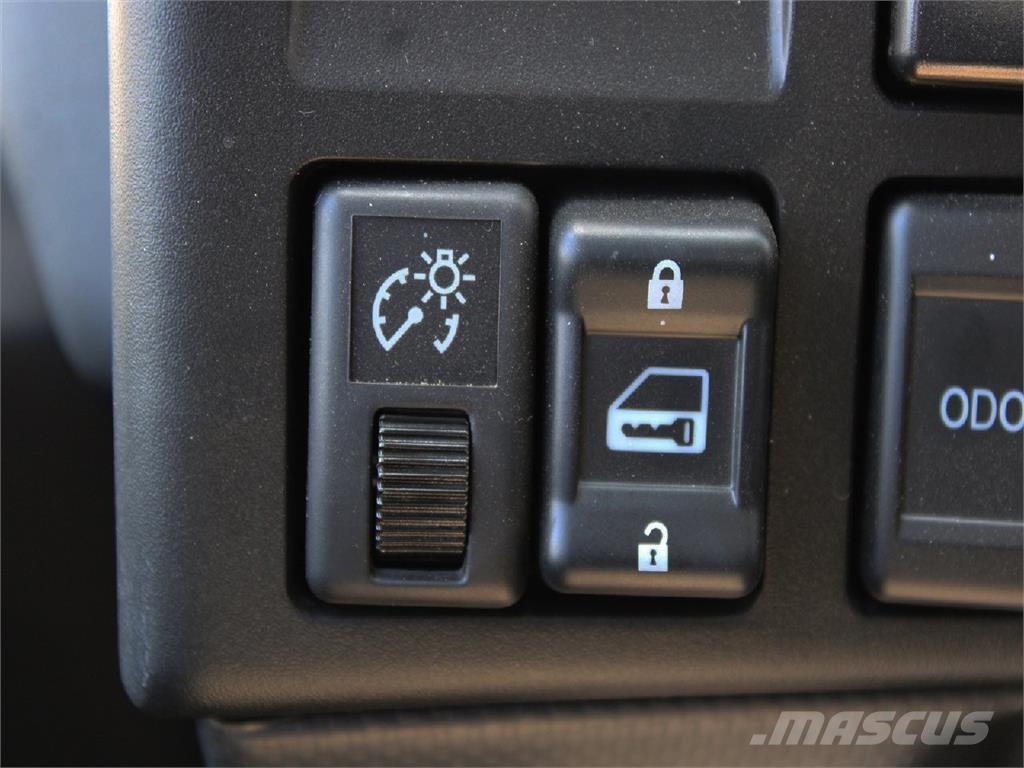 Isuzu NPR-HD Kontti-/tasonostoautot