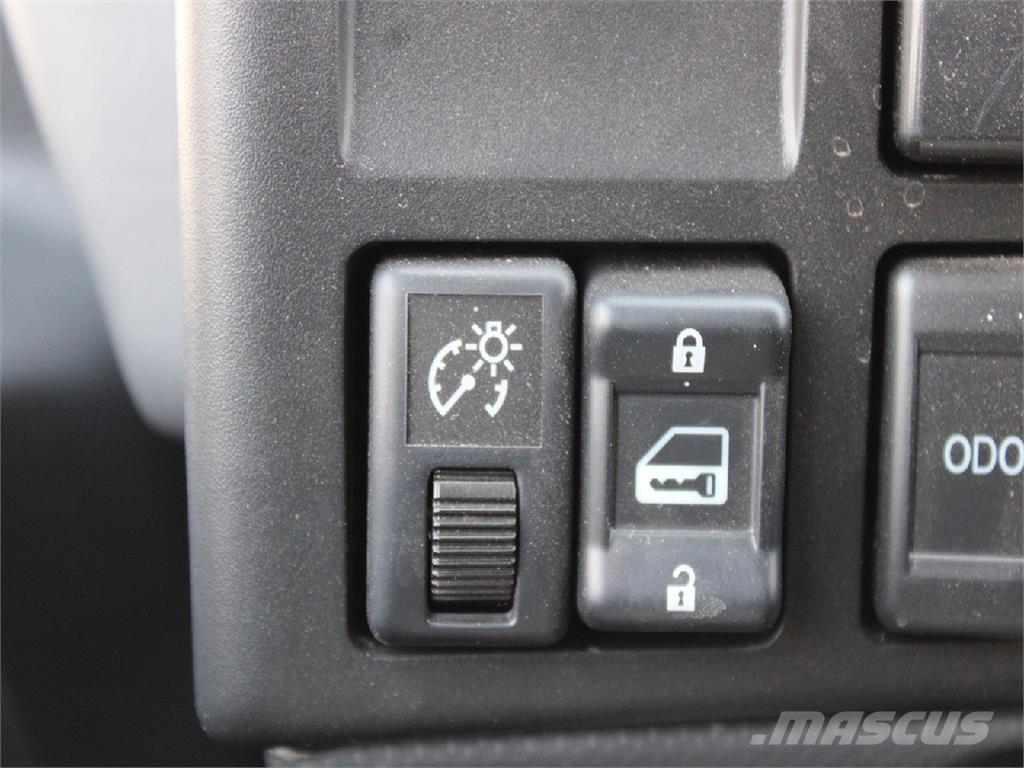 Isuzu NPR-HD Koukkulava kuorma-autot