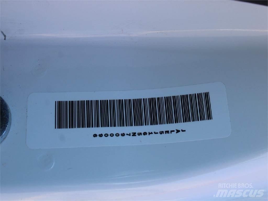 Isuzu NQR Umpikorikuorma-autot